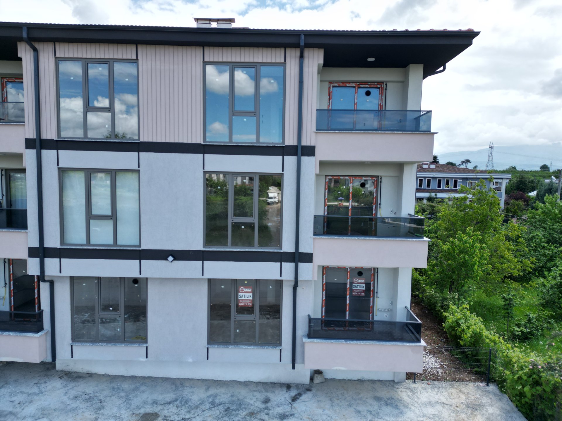 Sakarya Hendek Mahmutbey 2+1 Satılık Daire, 70m², 3. Kat, Yerden Isıtma