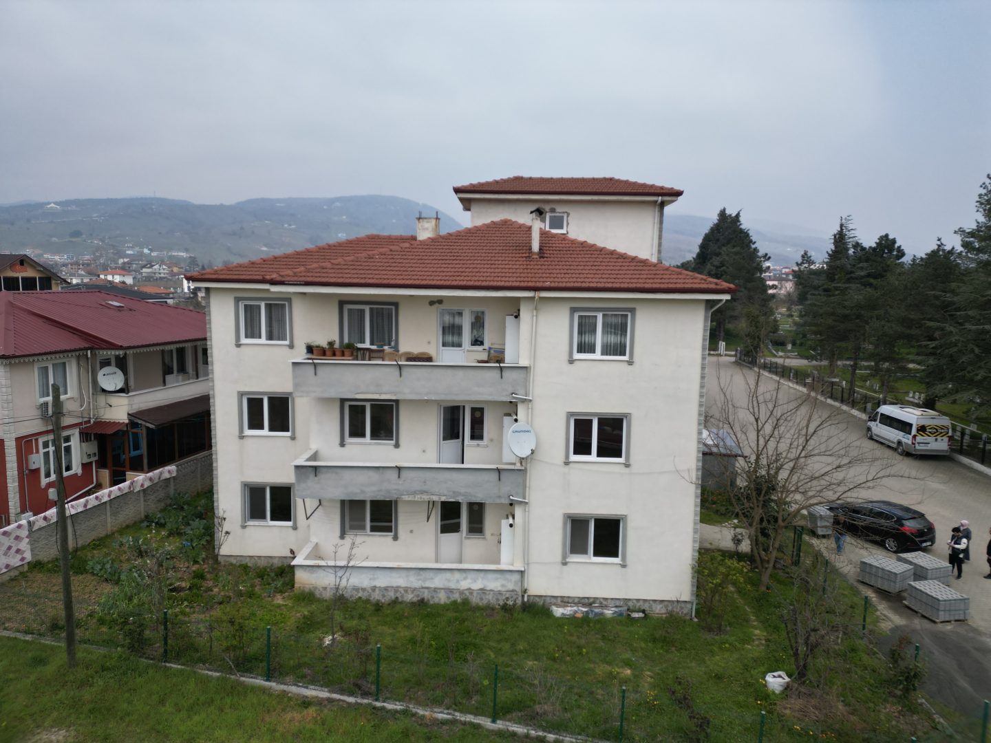 Kiralık Daire - Mahmutbey Mahallesi, 130 m² (Kira: 15.000 TL/Ay) Kat 2